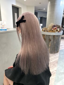 ルーブ トウキョウ(Loob. TOKYO) 【kana】White milktea 池袋/ハイトーンカラー/韓国