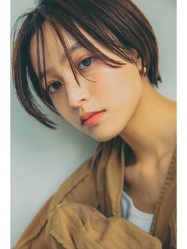 ルアナ(Luana) シースルーセンターパートショート