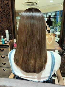 ヘアリゾート粋 ティガ 池袋店(tiga) ストレートヘア☆