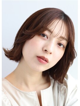 エクリフルール(equri fleur) 【目黒】韓国風外ハネシースルーバング