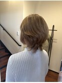 透明感カラーくびれショート