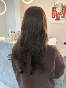 シーン(scene) オリーブグレージュ