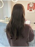 オリーブグレージュ