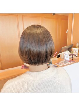 ワイボンドヘアー(Y bond hair) 艶ボブ