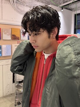 ルーム(Loom.) ニュアンスパーマ スパイラルパーマ シャドウパー マッシュ