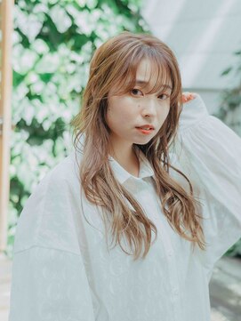 アマリス(Amaris) ロングスタイル20代/30代/40代/庭瀬