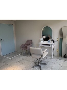 大人女性のお悩みを女性スタイリストがマンツーマンで丁寧に寄り添いあなたのなりたいを叶えます♪