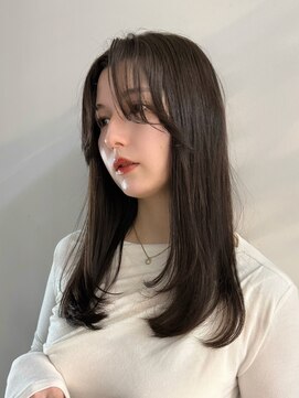 透け感ブラウン×ナチュラルレイヤー