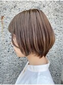 ナチュラルショートボブ