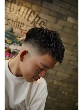 フォーコーナーズカットショップスリーセント 栄(FourCornersCutShop 3/cent) クロップスタイル