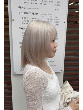 クレスエディット(CLESC'EDIT.) ホワイトカラー/ホワイト/ハイトーン/髪質改善/レイヤーカット