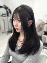 リヴ オオサカ(LIV OSAKA)&nbsp;透明感ダークグレー/レイヤーカット/ハッシュカット