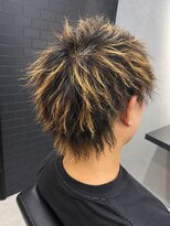 ソラヘアー(SORA hair)&nbsp;メンズ金メッシュ×束感ショートウルフ　20代30代