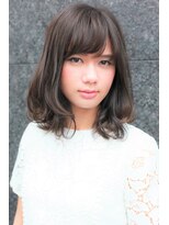 ヘアアンドメイク ドーリー(Hair&Make Dolly)&nbsp;ゆる巻きミディアム