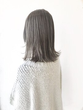 ロロ(Lolo) シルキーグレージュボブ