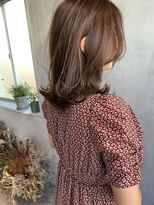 キチ(kichi.)&nbsp;[kichi.] ピンクベージュ×ミディアムロブ