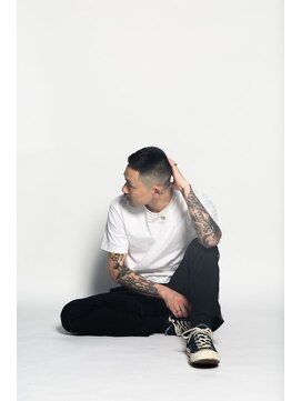 レンゲン(LENGEN) 束感刈り上げビジネス七三ツーブロックアップバング１１３