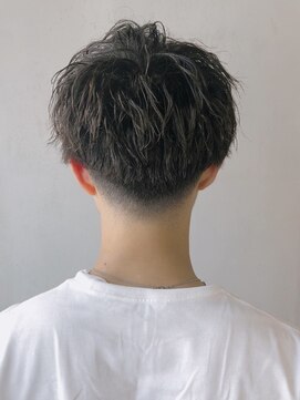 フランクスバーバーリザーブ 人形町店(FRANK’S BARBER RESERVE) ツイストパーマワンカール　ｙ