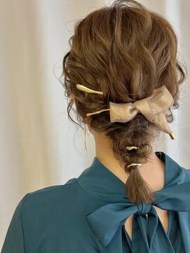 ミテ(MiTe) アレンジヘアセット　編みおろし　パーティーヘア　およばれヘア