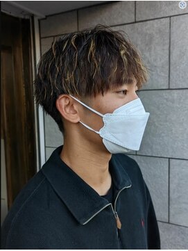 ソラーナ(SOLANA) トレンド感バチバチ!男前ツイストハイライトスタイル!