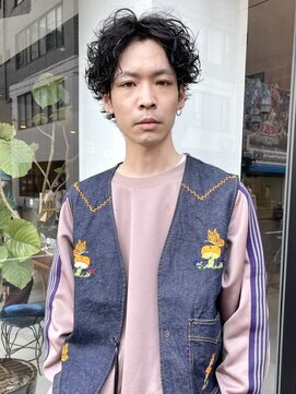 ヘアー アイス ルーチェ(HAIR ICI LUCE) センターパート/メンズパーマ/ラフパーマ/ニュアンスパーマ