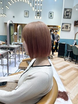 ロンド レグリーズ 立川(Lond leglise) タッセルボブ/ミニボブ/フェイスレイヤー/顔まわり/グレージュ