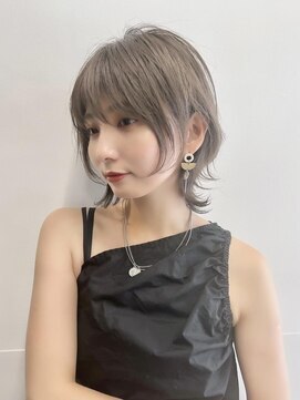 ダブルトーキョー シブヤ(W-TOKYO SHIBUYA) 顔回りがpointネオウルフ　ボブウルフ　ウルフカット