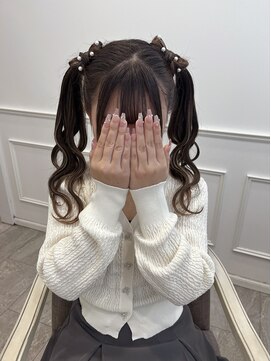 リルミー(Lilme) 【ヘアメ】王道ヘアメ＊立体リボンツインテール＊新井