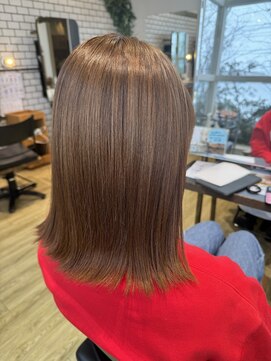 ジップ 緑店(zip) 外ハネミディアム×20代カジュアルガーリー