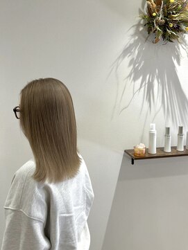 ハレ(HARE) 軽やかな質感♪シアーベージュ