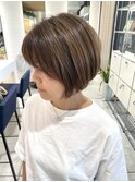 大人ショート/ショートボブ/白髪ぼかしハイライト/武蔵小杉
