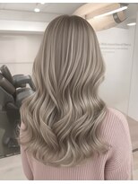 モアナ バイ ヘッドライト大宮店(Moana by HEADLIGHT)&nbsp;Moana【大宮】#コントラストハイライト#ベージュ#ブリーチ