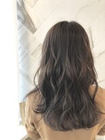 ジーナ セントラル銀座(Zina)&nbsp;シアーベージュ＊巻き髪＊くすみカラー【ZinaCENTRAL】