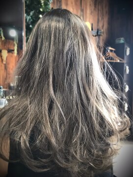 フェニーチェ アヴァンティ インターナショナルヘアサロン(fenice avanti) ブリーチ×スターダスト