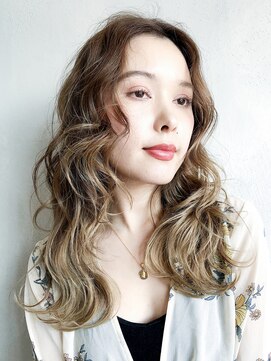 アイティー バイ アルバム 浦和店(IT by ALBUM) ふわふわロングレイヤー_オリーブカラーハイライトカラー_67424