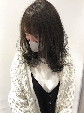 ディコ(Dico) くびれミディ×カーキグレージュ