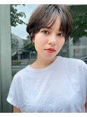 マッシュショート　オリーブカラー　小顔カット　大人可愛い