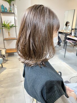 美容室 ツリー(Tree) ノンブローでおさまる大人スタイル『Tree hairsalon 』本厚木