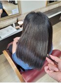 黒髪暗髪ナチュラルストレートツヤツヤちゅるんミディアムボブ