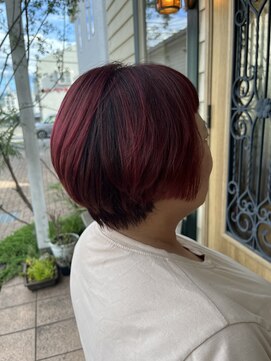 チョコレート(chocolate) ピンクショートヘア