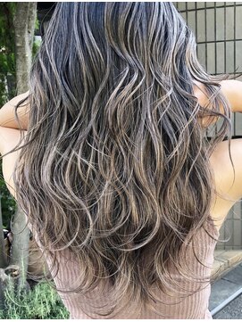 ハーツ(Heart's) 白髪ぼかし脱白髪染め似合わせロングレイヤー40代50代60代♪