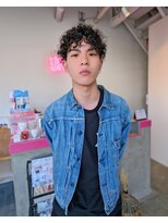 アンゼロ(UNZELO) ポップなストリート感☆メンズスパイラルパーマ