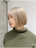 ハイトーンミルクティーグレージュ明るめアッシュベージュ2030代