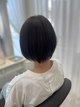 スリールヘア(Sourire hair) ショートレイヤー×オリーブベージュ