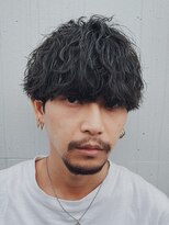 フィフス 渋谷(fifth)&nbsp;大人マッシュ×雰囲気で作る、波巻きスパイラルパーマスタイル