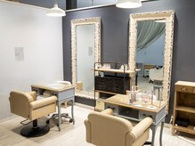 エムサロン(emu salon)の雰囲気（落ち着いた空間で、リラックスしながら施術を受けていただけます）