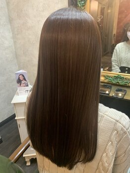 アトリエ スピカ ヘアーアンドメイク(atelier Spica Hair Make)の写真/髪のダメージを最小限に◎やわらかく自然なストレートで、毎日扱いやすい髪へ導きます♪お手入れも簡単！
