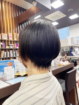 ハーモニックサロン キュア(harmonic salon Cure) 30代 40代 50代の丸みのショートスタイル