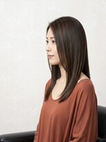インテグリ オオタ(INTEGRI oota)&nbsp;大人可愛い艶髪ストレート＊小顔レイヤーで魅せる鎖骨ミディアム