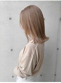 くびレイヤーエモージュ前髪モテベージュレイヤーミディ/高円寺